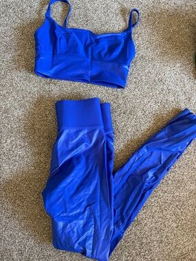 Carbon38 Takara Outfit